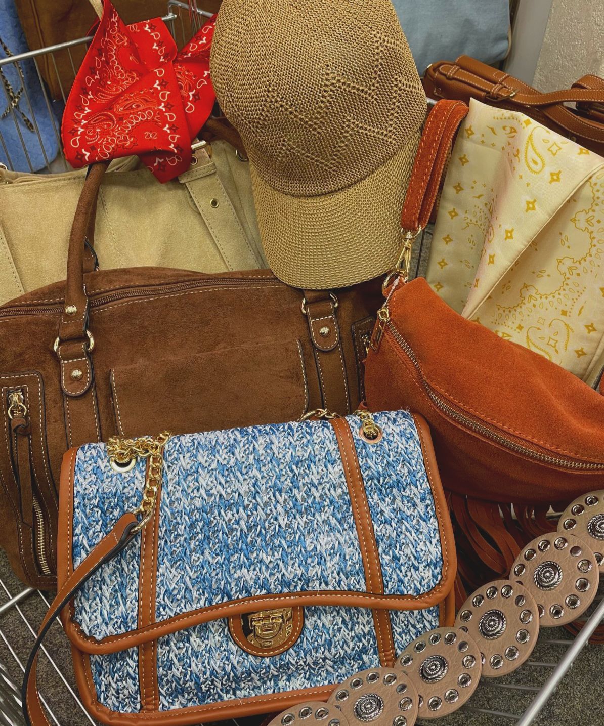 sac-ete-l'ete-accessoires-bijoux-grossiste-lyon-femme-tendances